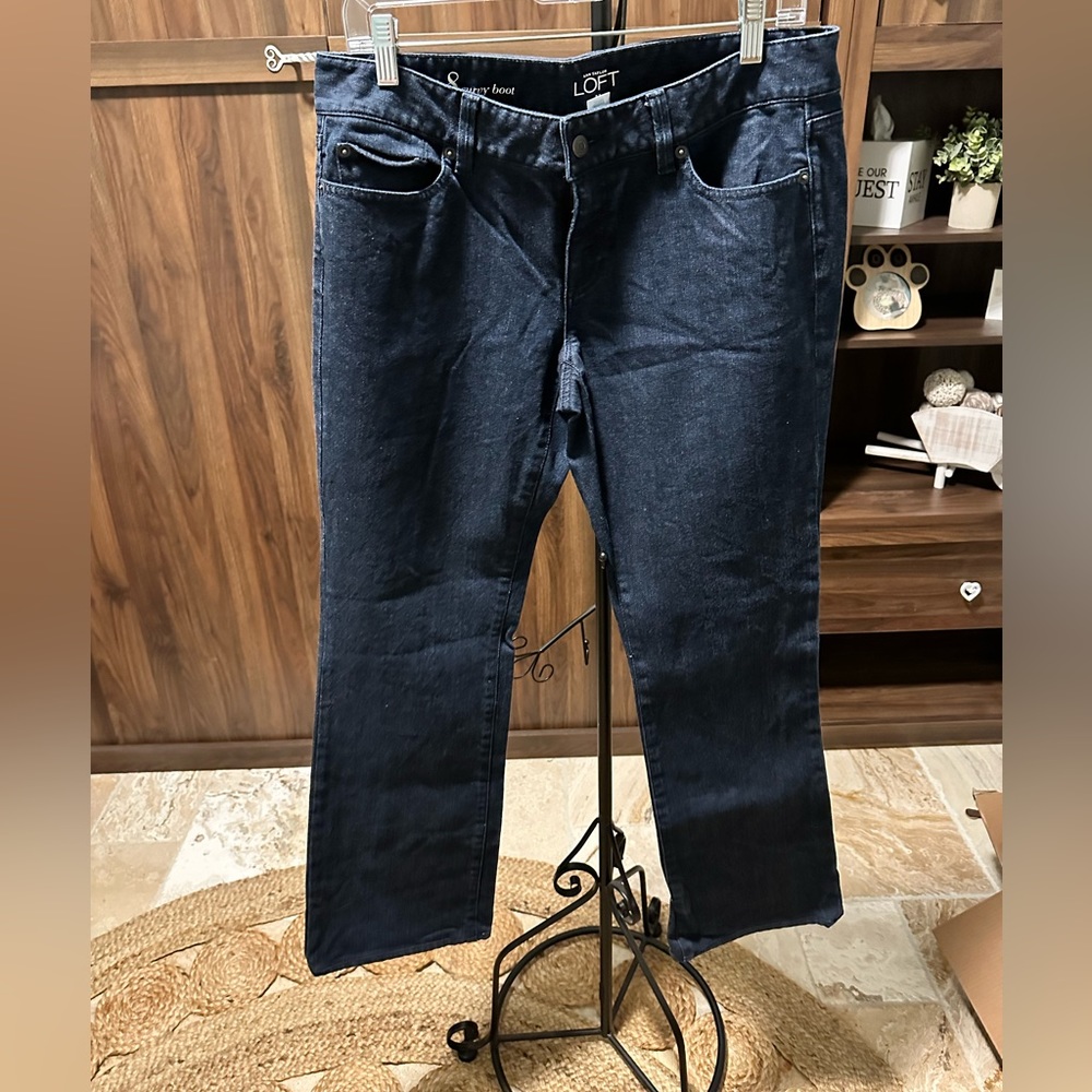 Loft Curvy Boot Jeans, Size 8